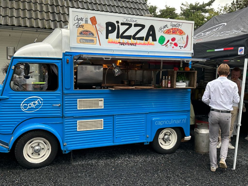 pizza food truck