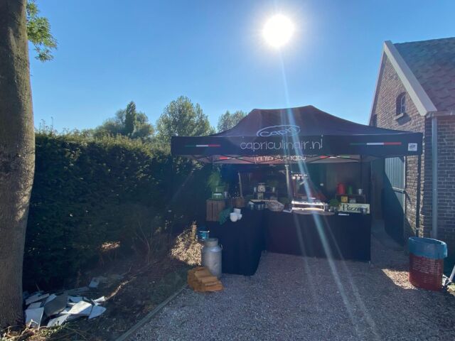 Weer een leuke pizza catering mogen verzorgen in Beneden-Leeuwen. #pizza #pizzacatering #houtoven #pizzafoodtruck #beneden-Leeuwen #foodtruck #foodtruckcatering